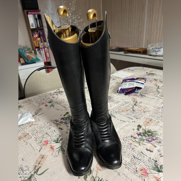 Tucci Harley Tall Boots - Picture 3 of 8